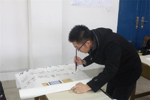 点击这里用新窗口浏览图片